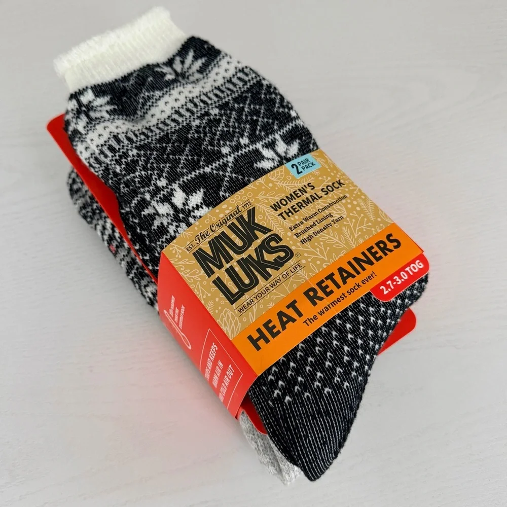 Muk Luks Black and White Snowflake Thermal Socks